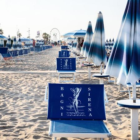 Hotel Bamby Rimini Bagian luar foto