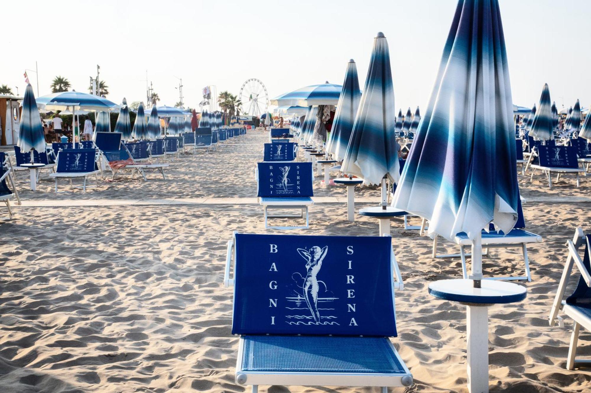 Hotel Bamby Rimini Bagian luar foto
