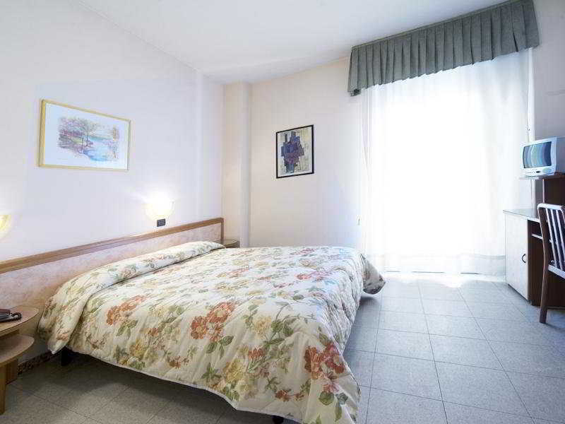 Hotel Bamby Rimini Ruang foto