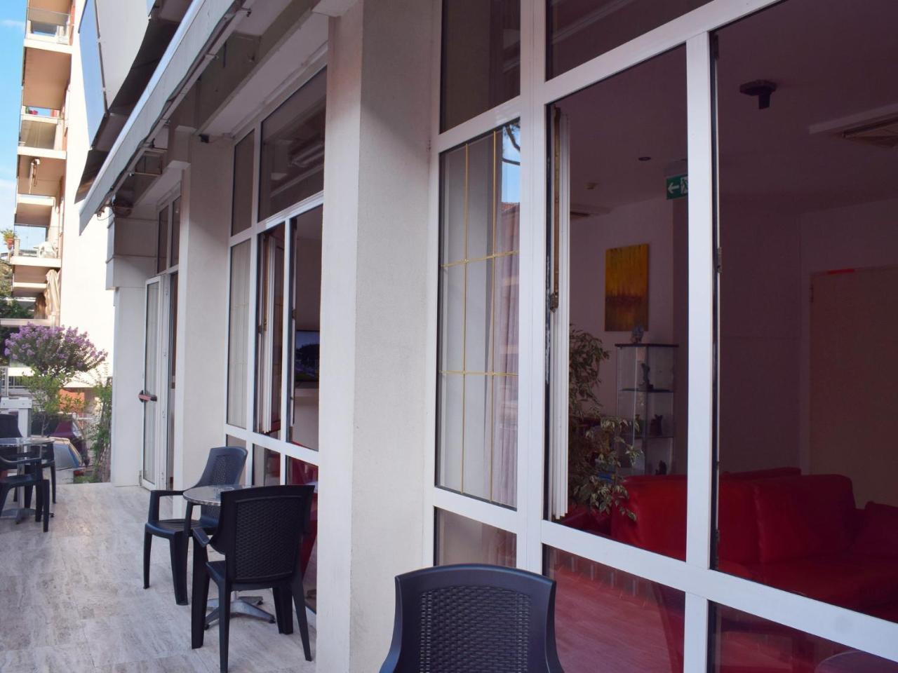 Hotel Bamby Rimini Bagian luar foto