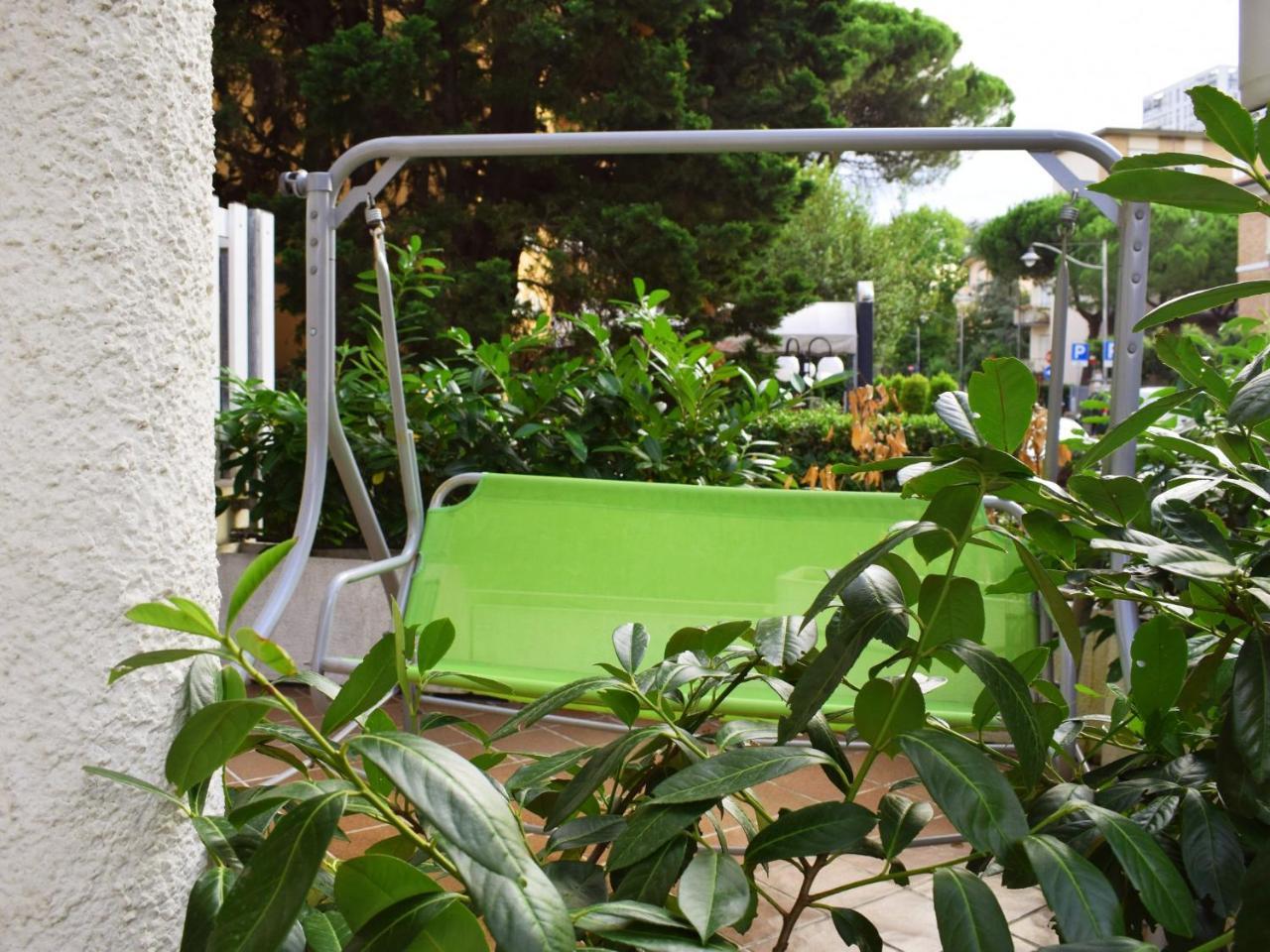 Hotel Bamby Rimini Bagian luar foto